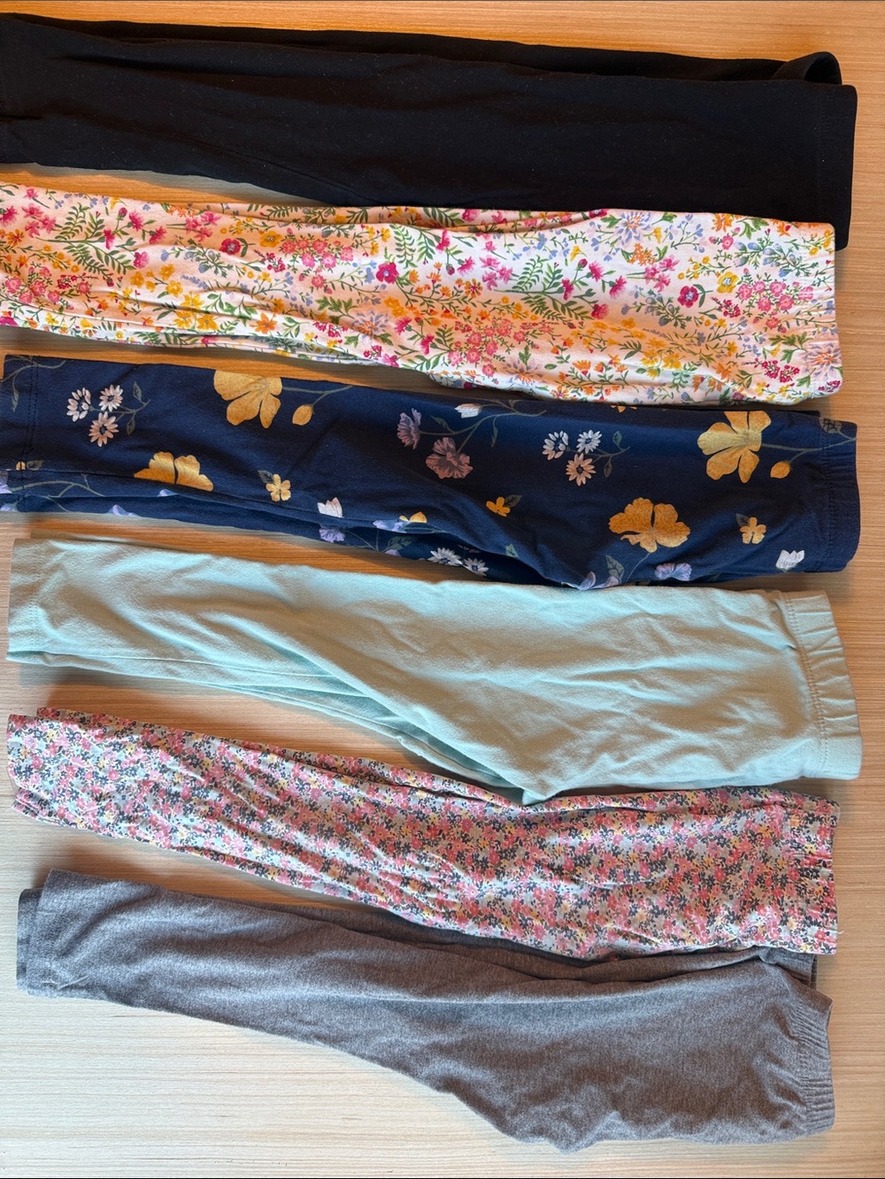 Assorted Leggings 4T Bundle (6)